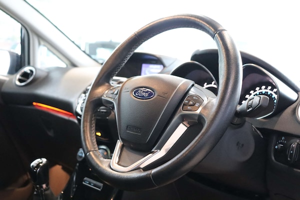 Used Ford Fiesta 2017 for sale - 76313307: Photo 21