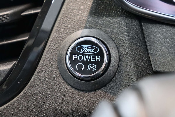 Used Ford Fiesta 2017 for sale - 76313307: Photo 53
