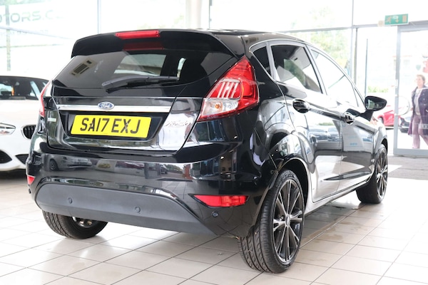 Used Ford Fiesta 2017 for sale - 76313307: Photo 8