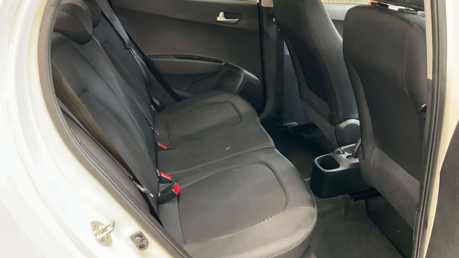 Used Hyundai i10 2019 for sale - 78031095: Photo 11