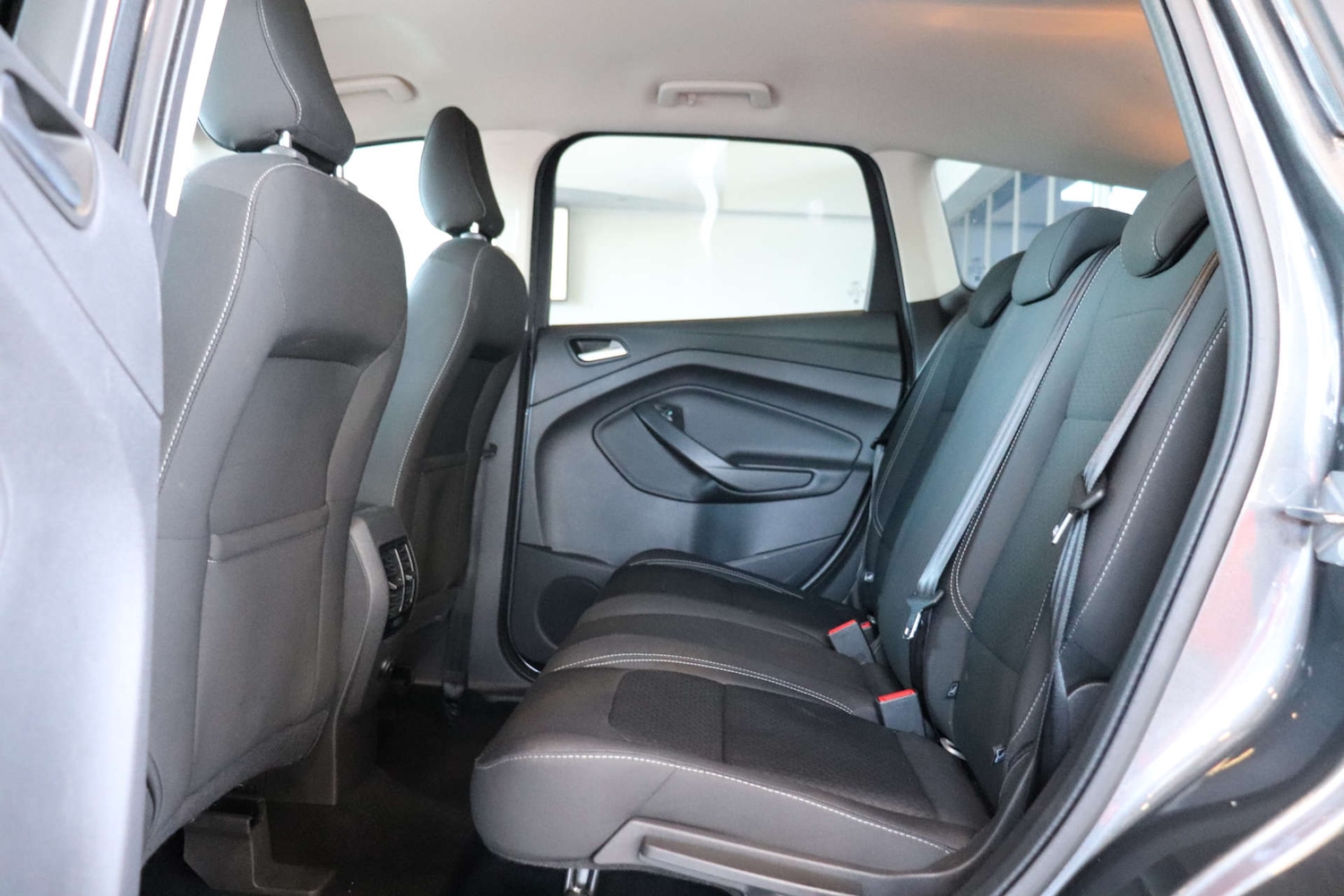 Used Ford Kuga 2018 for sale - 76892334: Photo 30