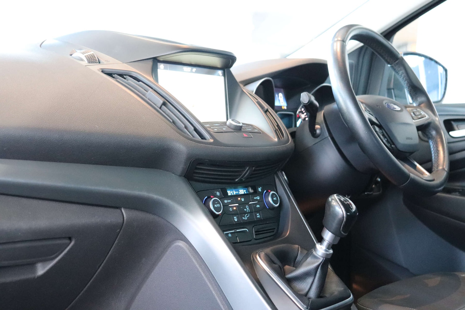 Used Ford Kuga 2018 for sale - 76892334: Photo 37