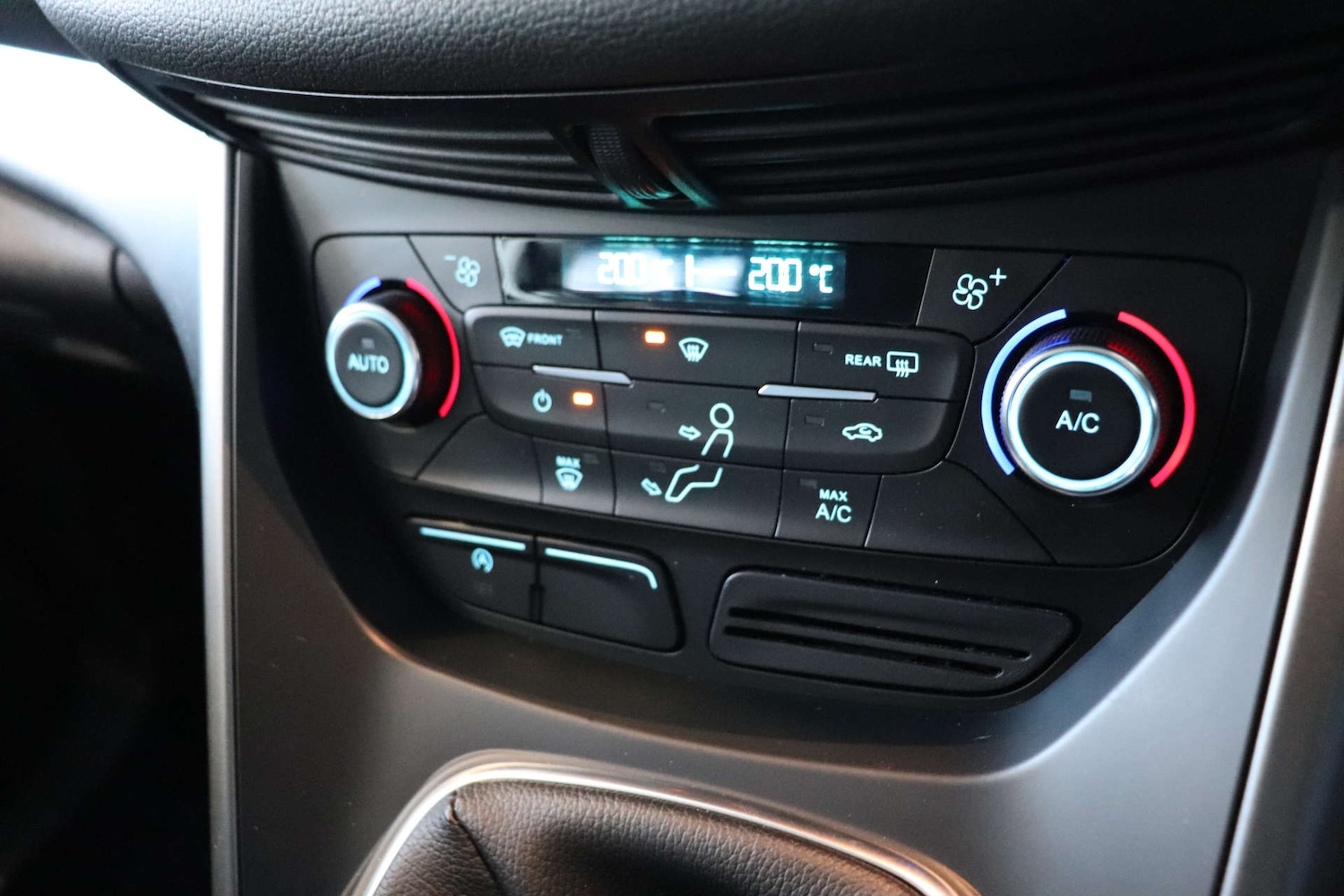 Used Ford Kuga 2018 for sale - 76892334: Photo 46