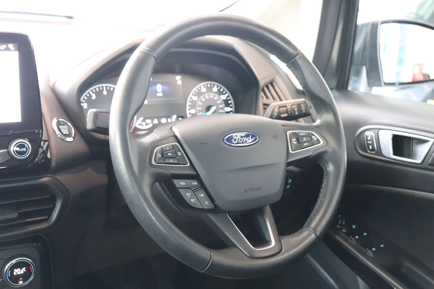 Used Ford Ecosport 2018 for sale - 77234080: Photo 15