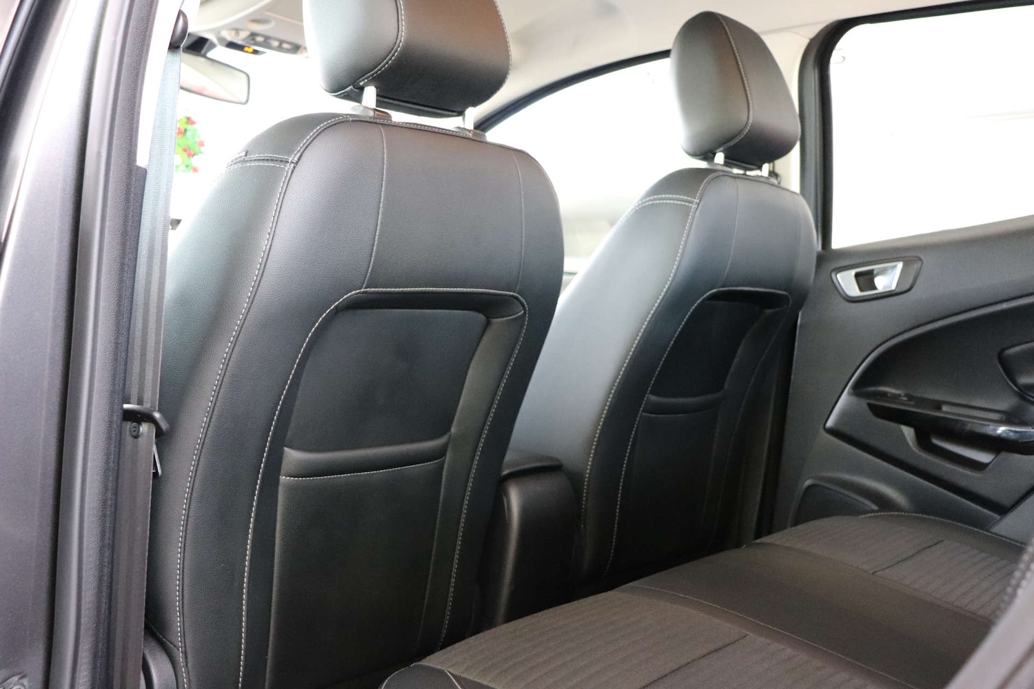 Used Ford Ecosport 2018 for sale - 77234080: Photo 30