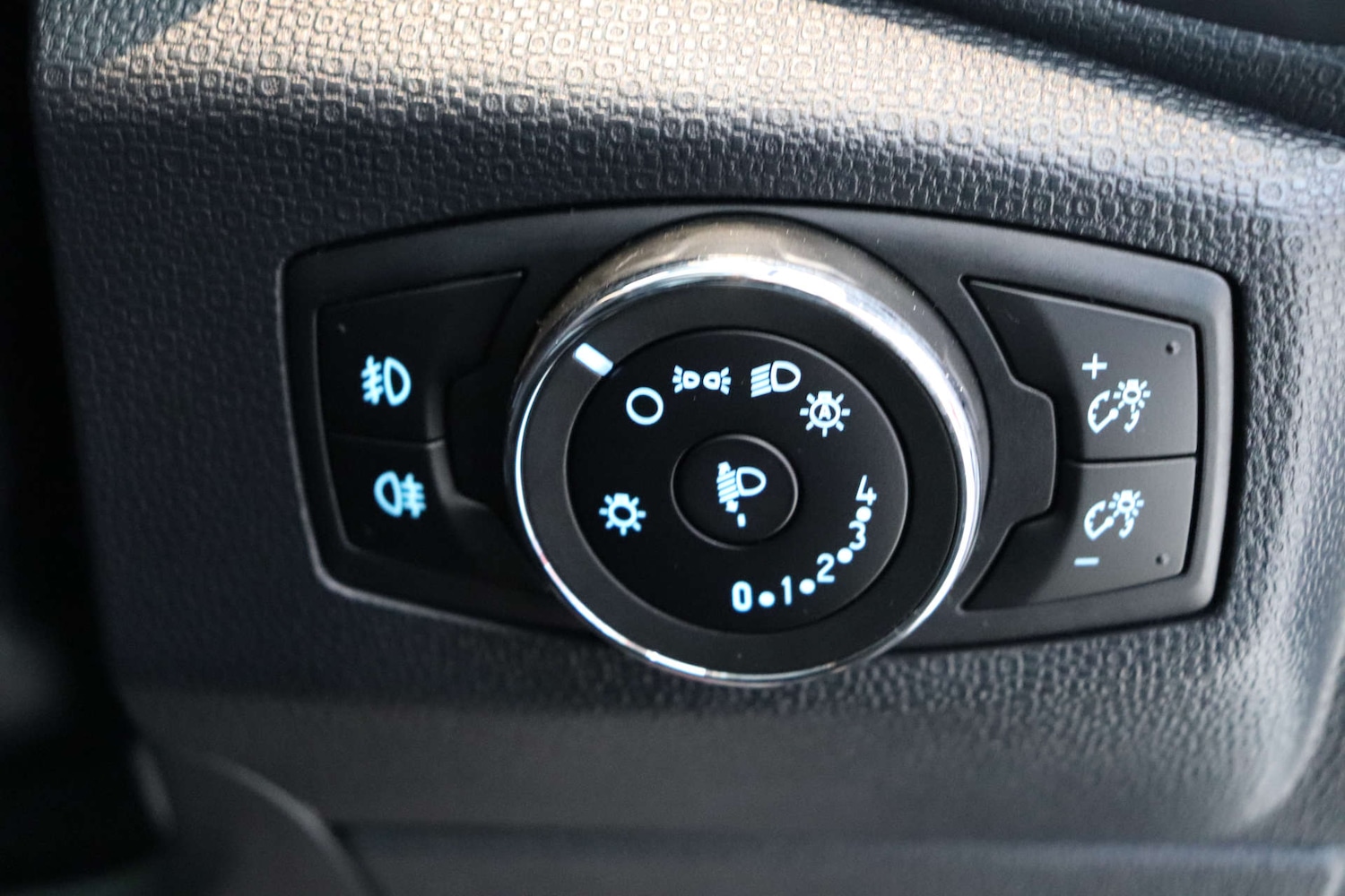 Used Ford Ecosport 2018 for sale - 77234080: Photo 52