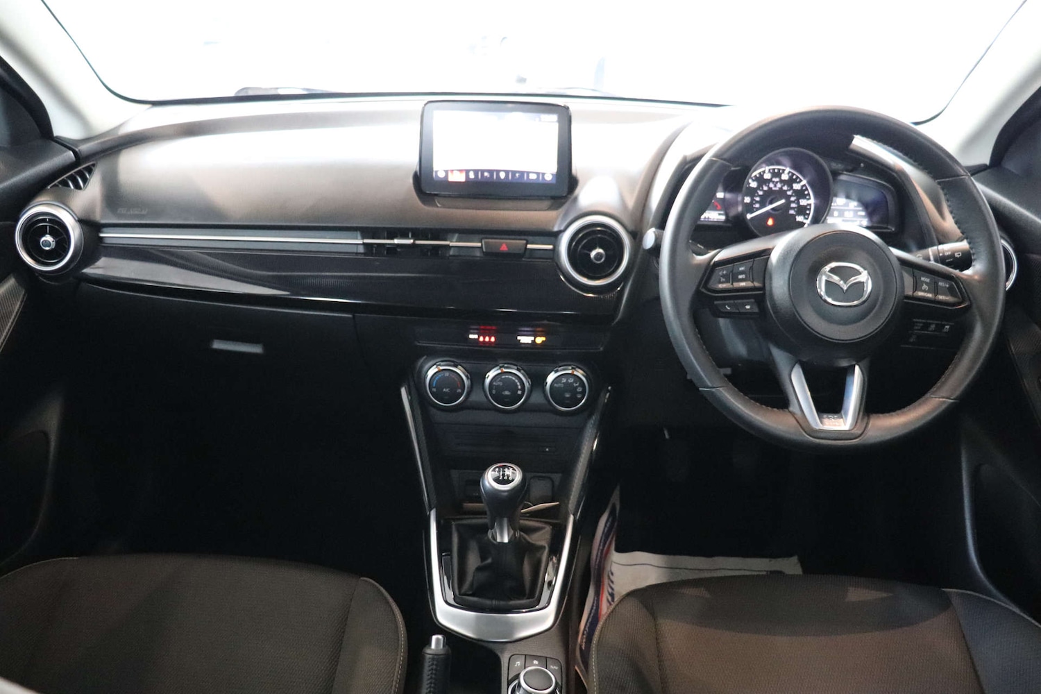 Used Mazda Mazda2 2020 for sale - 76375104: Photo 3