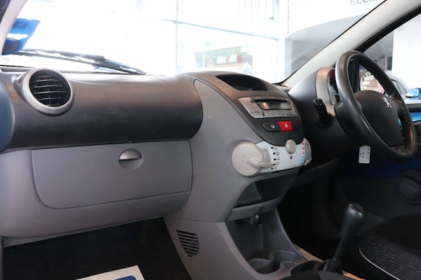 Used Peugeot 107 2009 for sale - 75064253: Photo 33