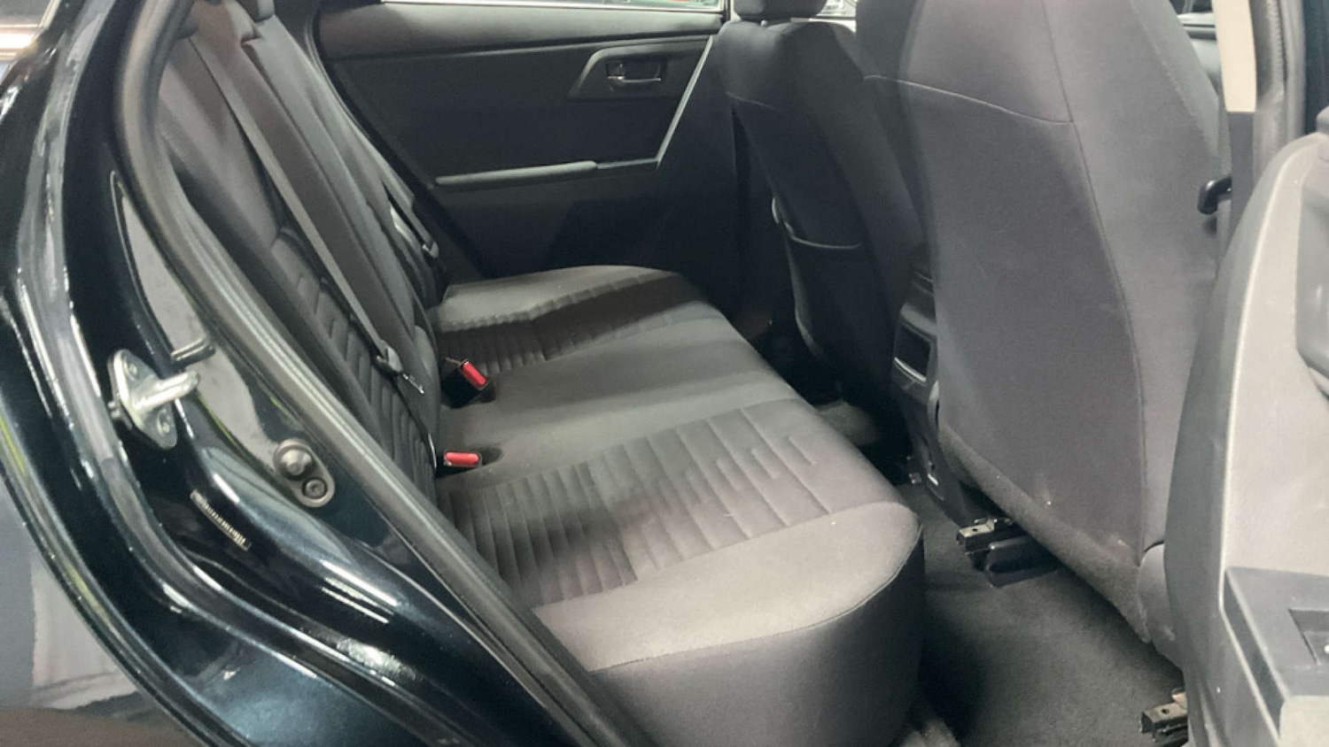 Used Toyota Auris 2016 for sale - 77850596: Photo 11