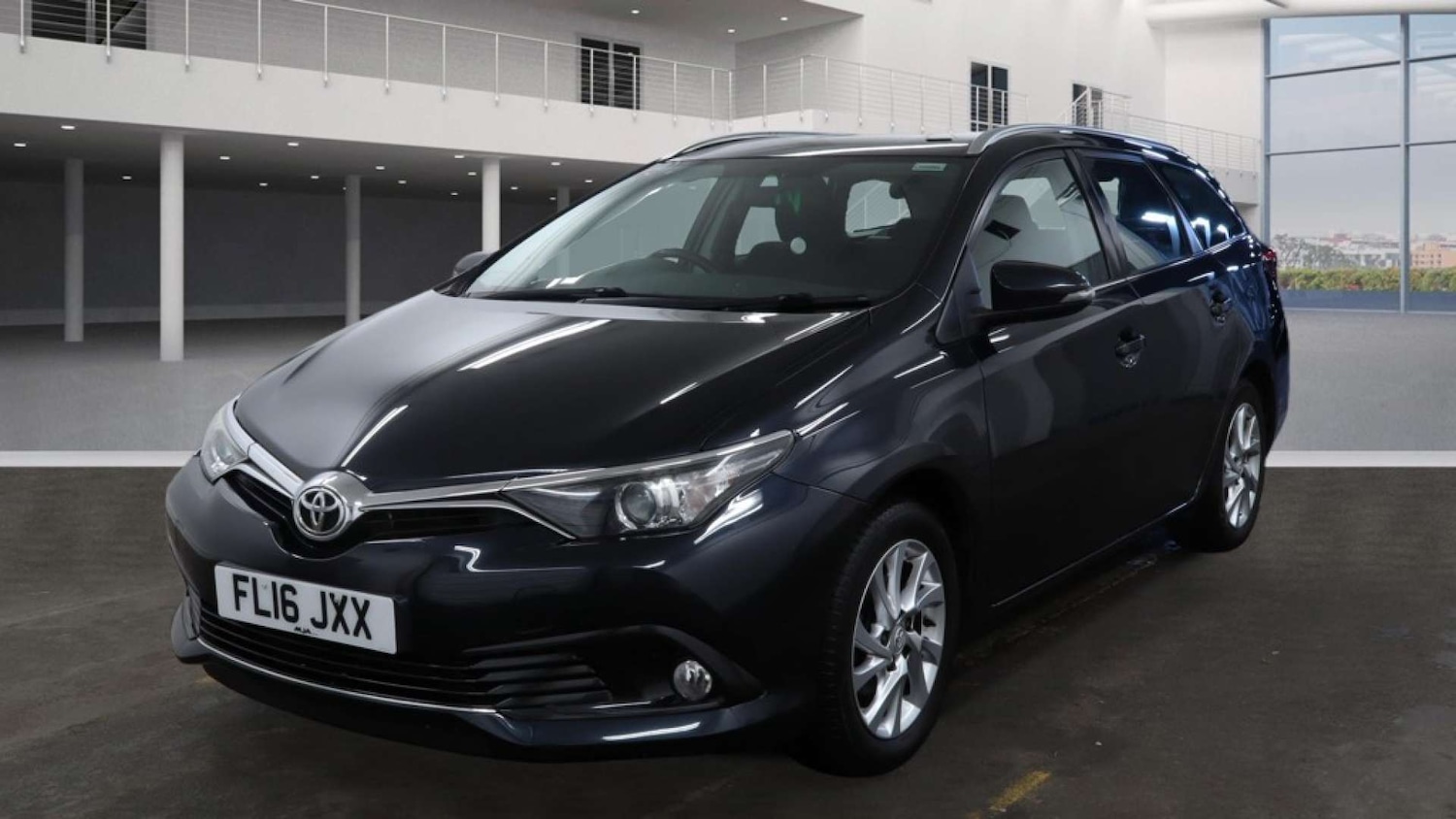 Used Toyota Auris 2016 for sale - 77850596: Photo 3