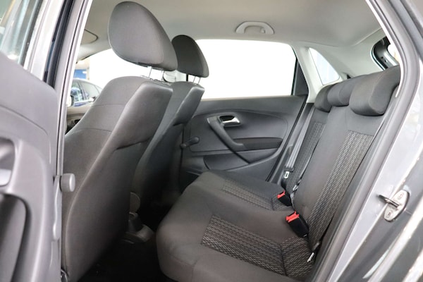 Used Volkswagen Polo 2017 for sale - 76207613: Photo 30