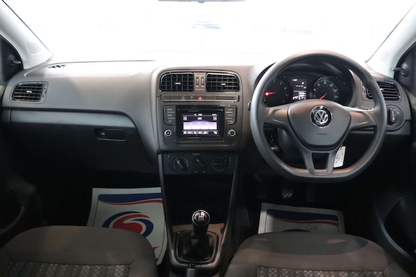 Used Volkswagen Polo 2017 for sale - 76207613: Photo 3