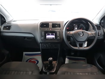 Used Volkswagen Polo 2017 for sale - 76207613: Photo 3