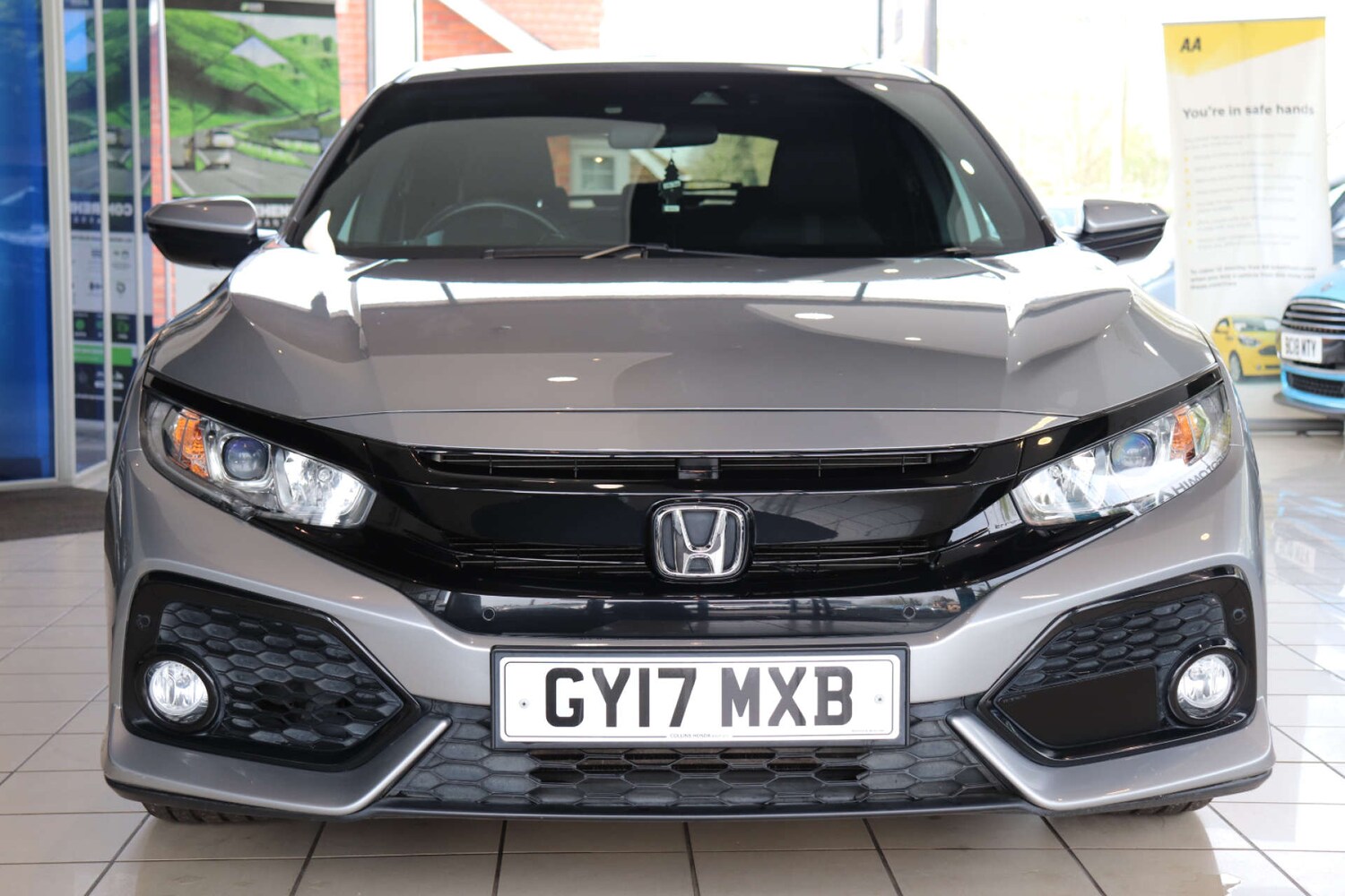 Used Honda Civic 2017 for sale - 76602079: Photo 11