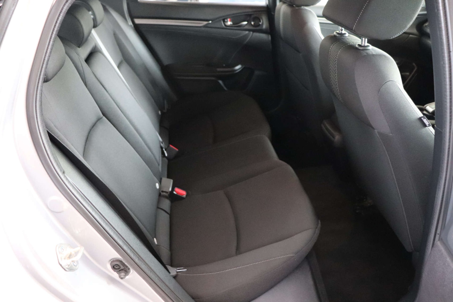 Used Honda Civic 2017 for sale - 76602079: Photo 25