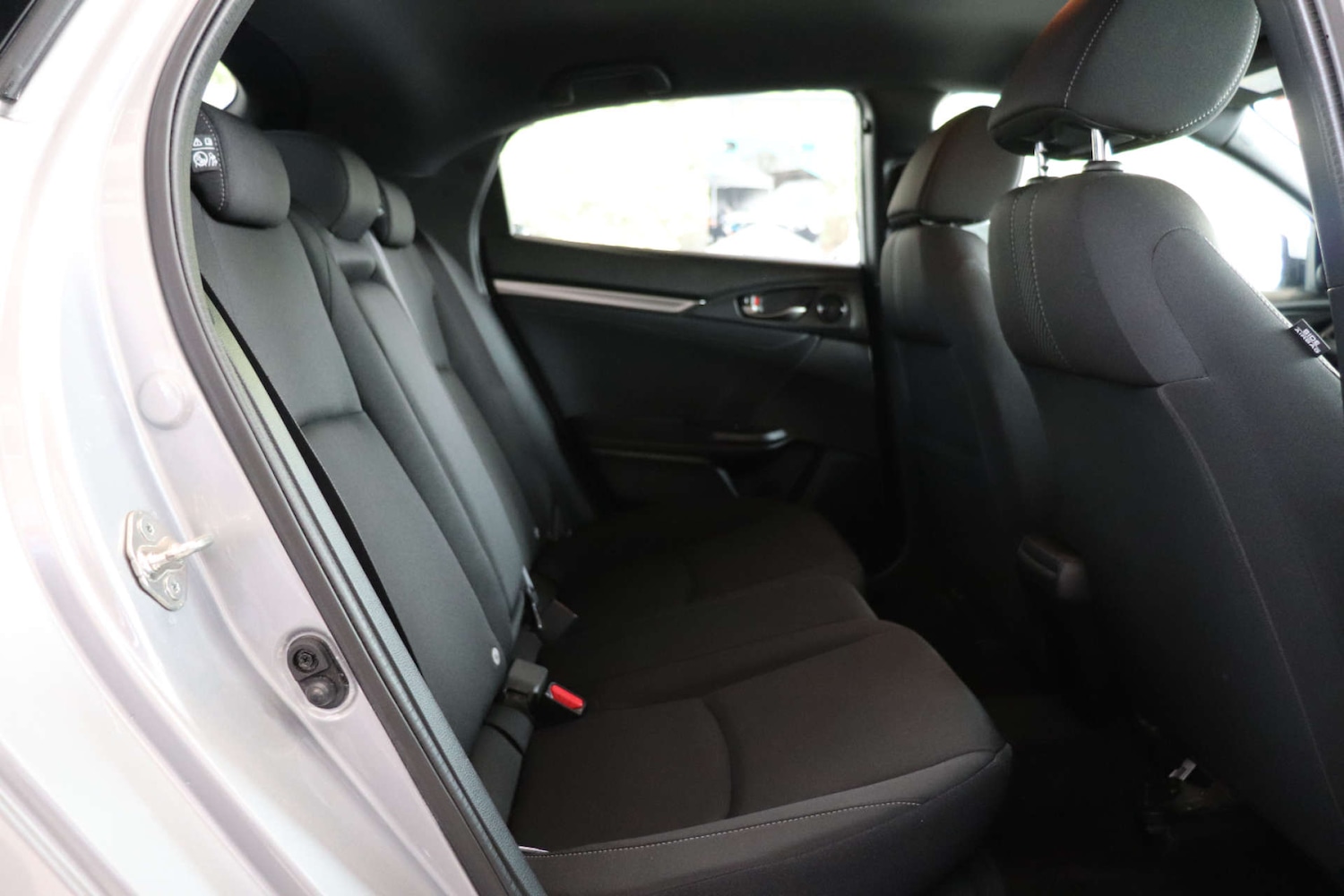 Used Honda Civic 2017 for sale - 76602079: Photo 26