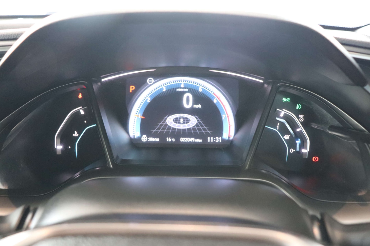 Used Honda Civic 2017 for sale - 76602079: Photo 40