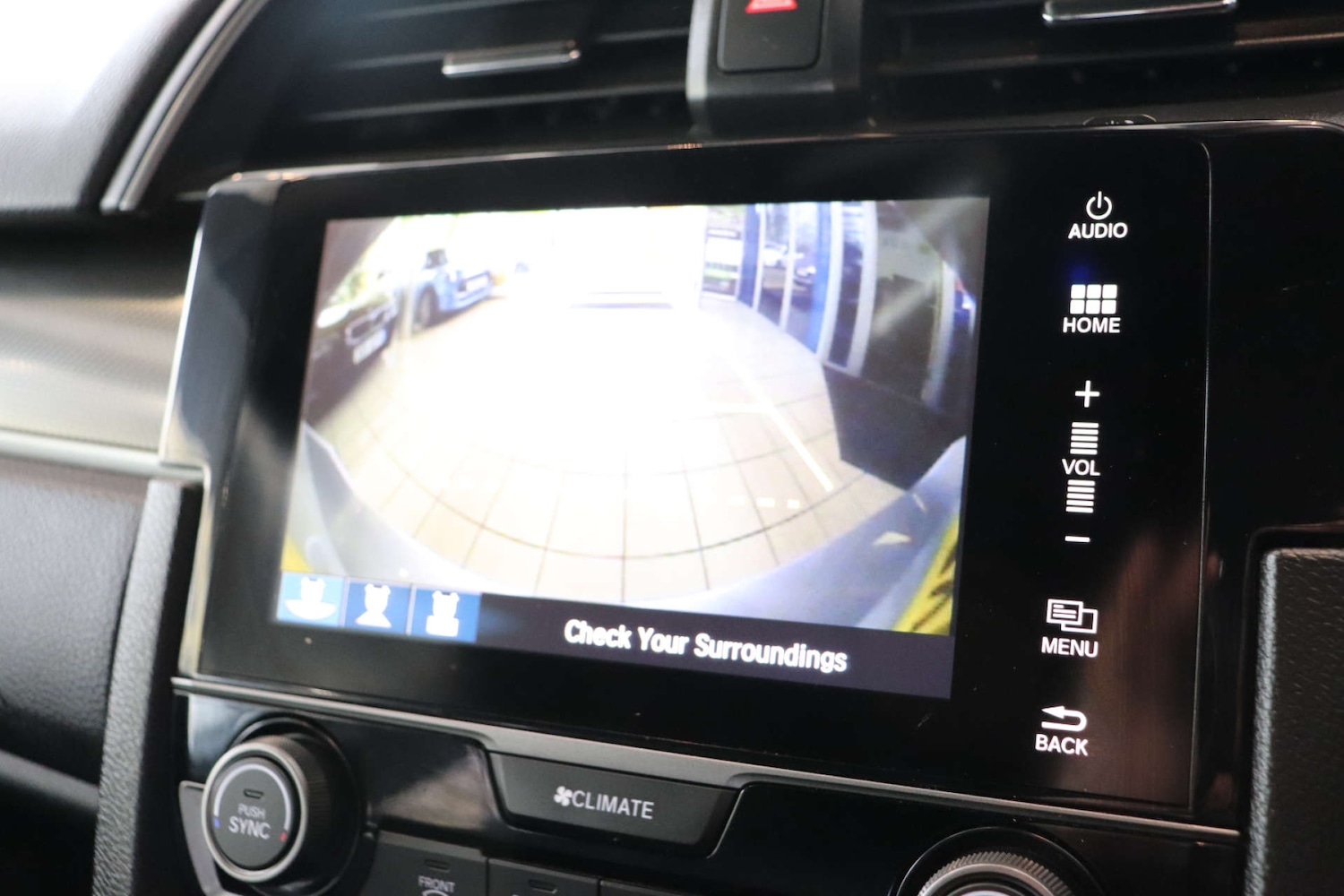 Used Honda Civic 2017 for sale - 76602079: Photo 42