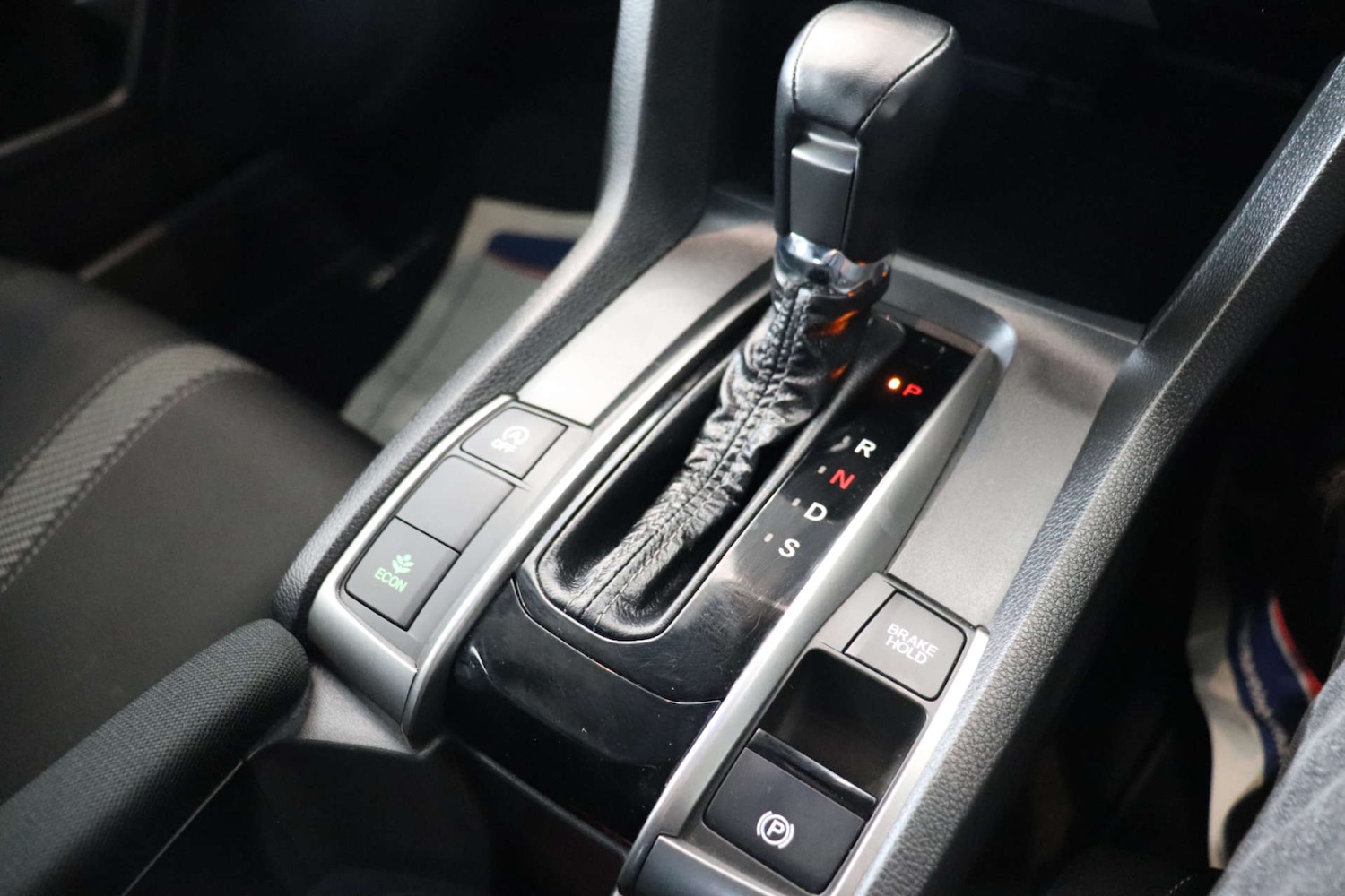 Used Honda Civic 2017 for sale - 76602079: Photo 45