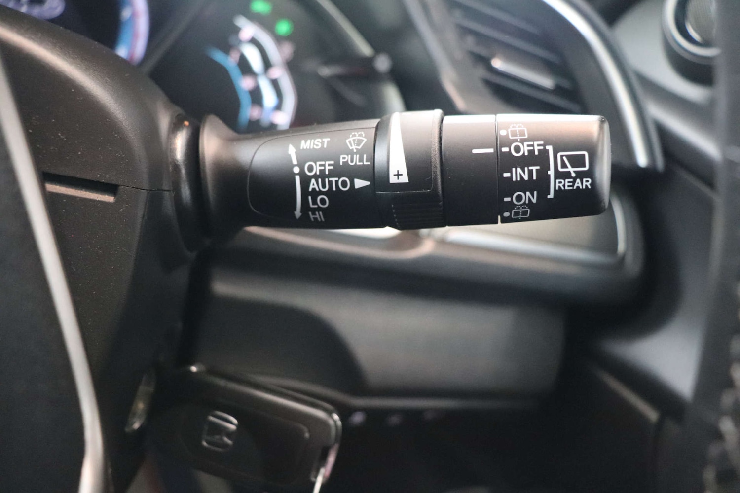 Used Honda Civic 2017 for sale - 76602079: Photo 51