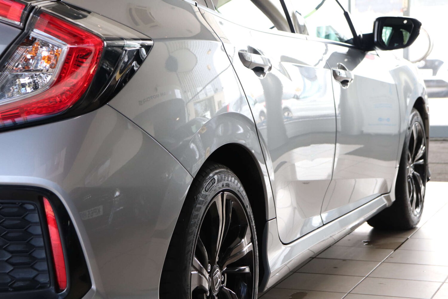 Used Honda Civic 2017 for sale - 76602079: Photo 80