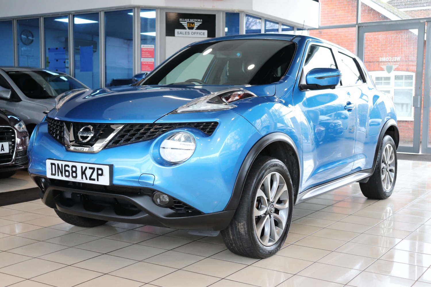 Used Nissan Juke 2018 for sale - 76921280: Photo 2