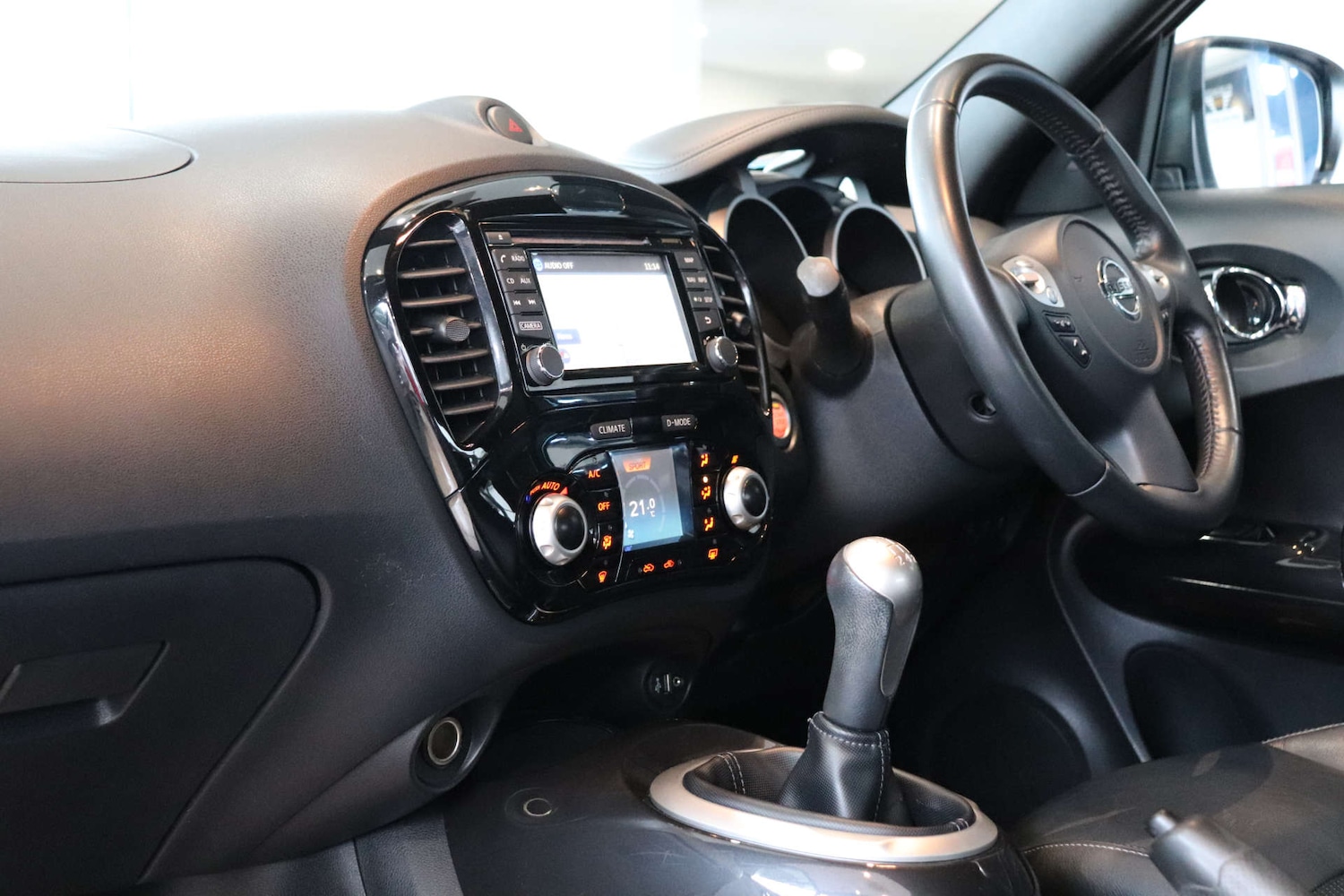 Used Nissan Juke 2018 for sale - 76921280: Photo 37