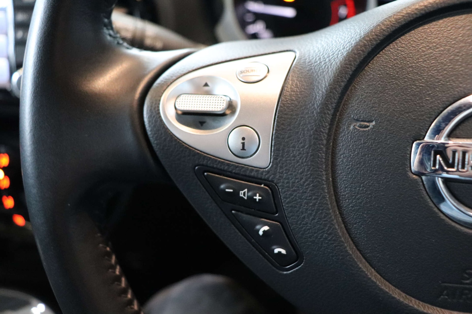 Used Nissan Juke 2018 for sale - 76921280: Photo 49