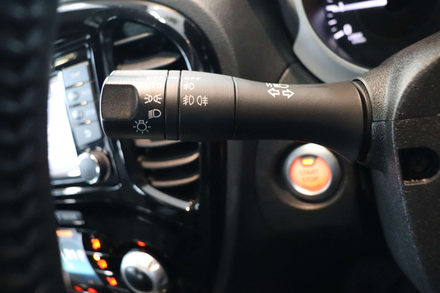 Used Nissan Juke 2018 for sale - 76921280: Photo 51