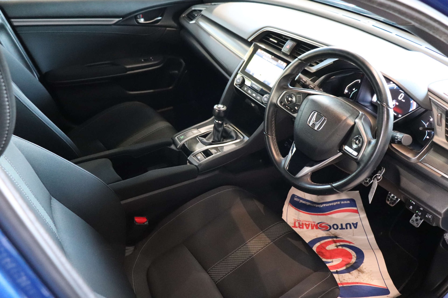 Used Honda Civic 2018 for sale - 76594723: Photo 17