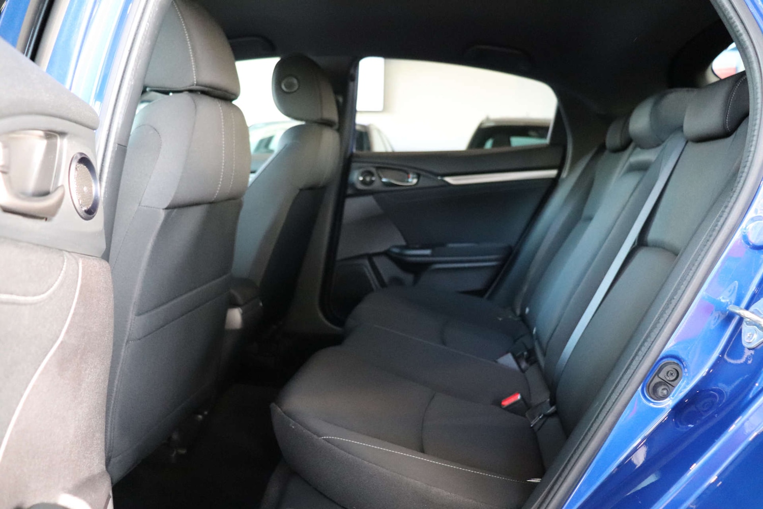 Used Honda Civic 2018 for sale - 76594723: Photo 30