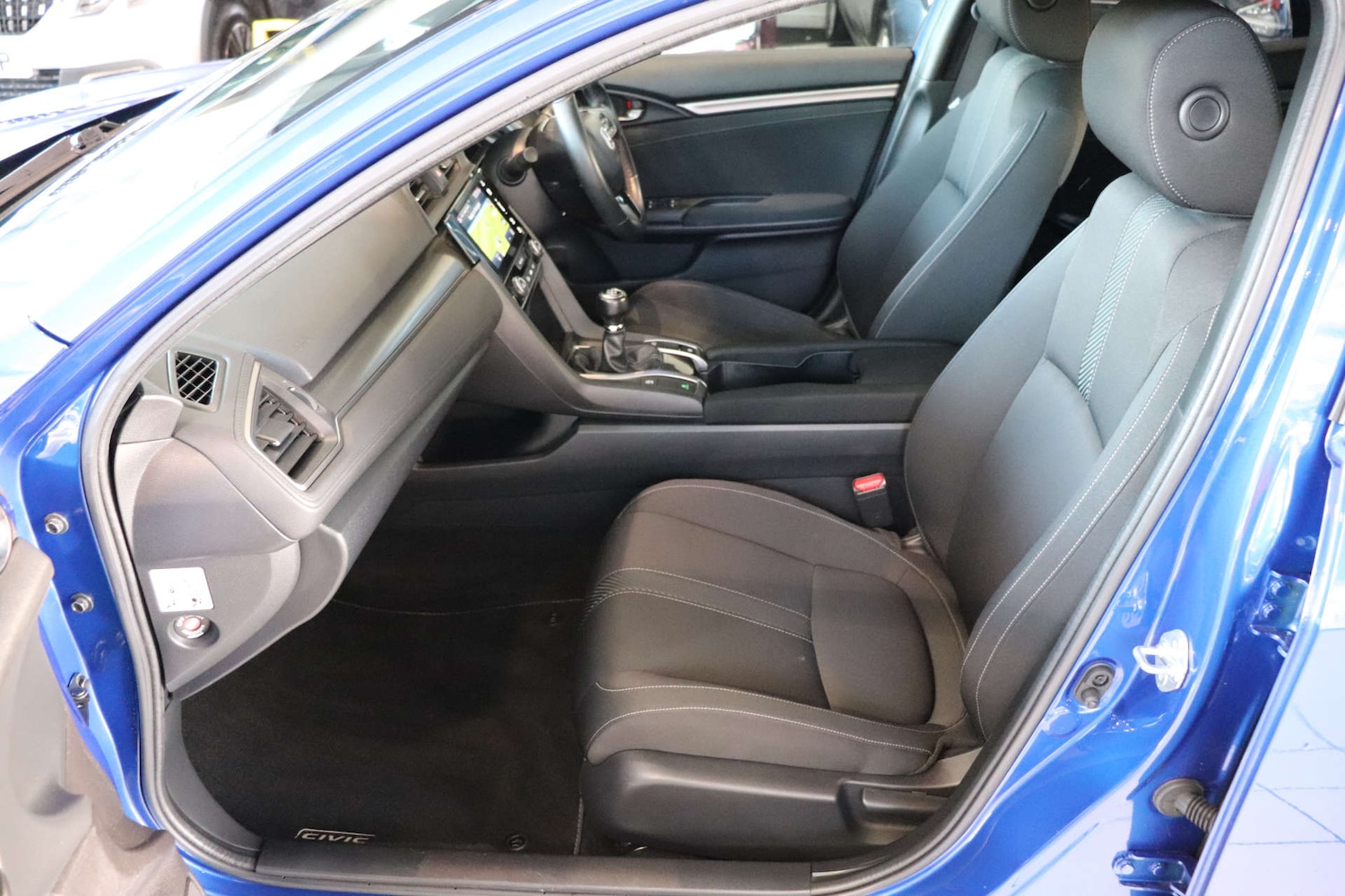 Used Honda Civic 2018 for sale - 76594723: Photo 33