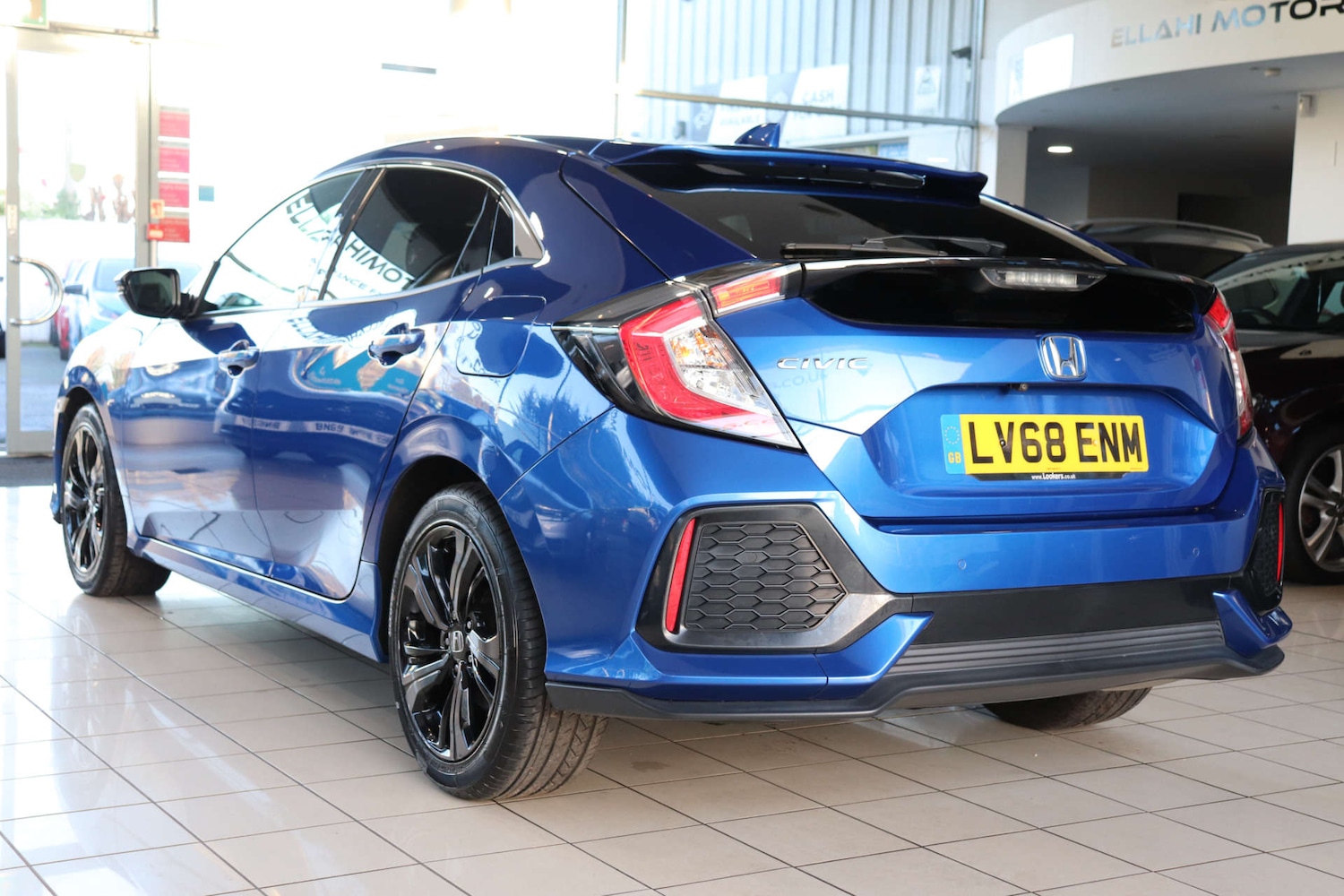Used Honda Civic 2018 for sale - 76594723: Photo 6