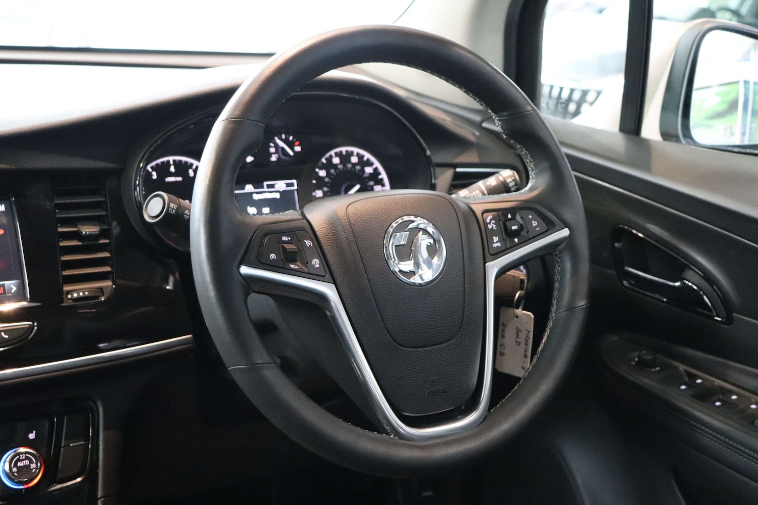 Used Vauxhall Mokka X 2018 for sale - 76536213: Photo 16