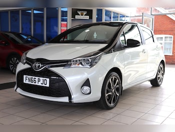 Used Toyota Yaris 2016 for sale - 75870890: Photo