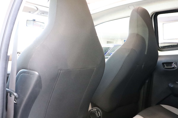 Used Toyota AYGO 2018 for sale - 76277528: Photo 32