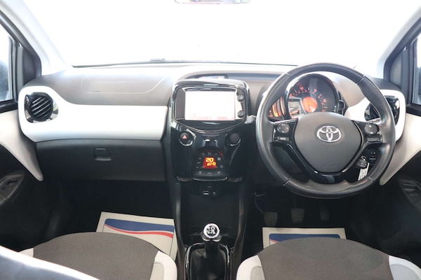 Used Toyota AYGO 2018 for sale - 76277528: Photo 3