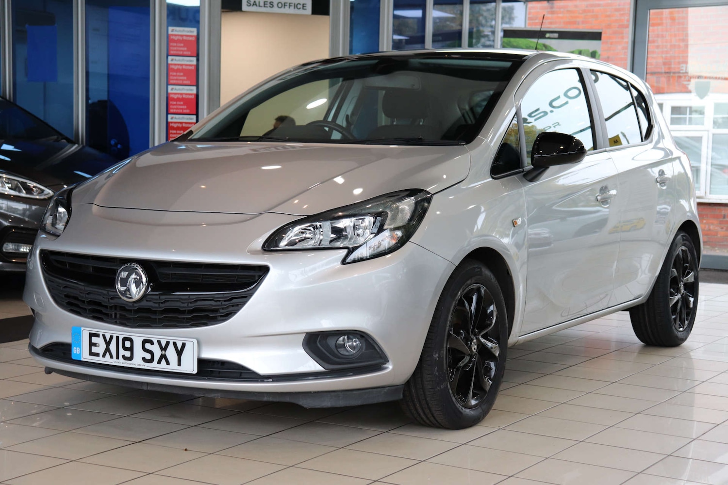 Used Vauxhall Corsa 2019 for sale - 76345050: Photo 2