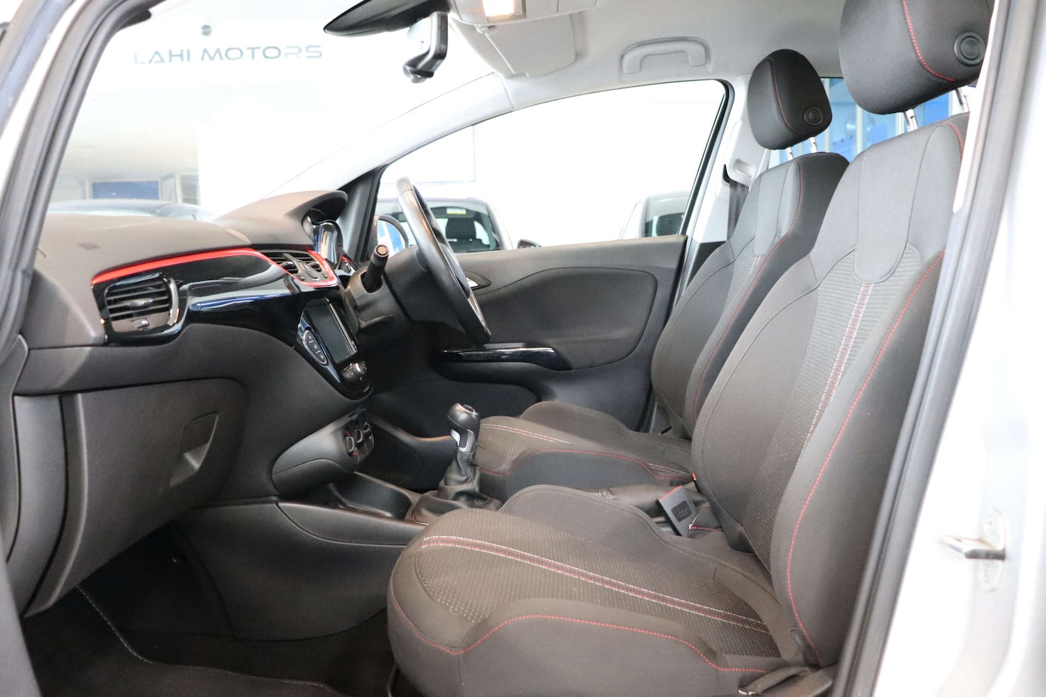 Used Vauxhall Corsa 2019 for sale - 76345050: Photo 4