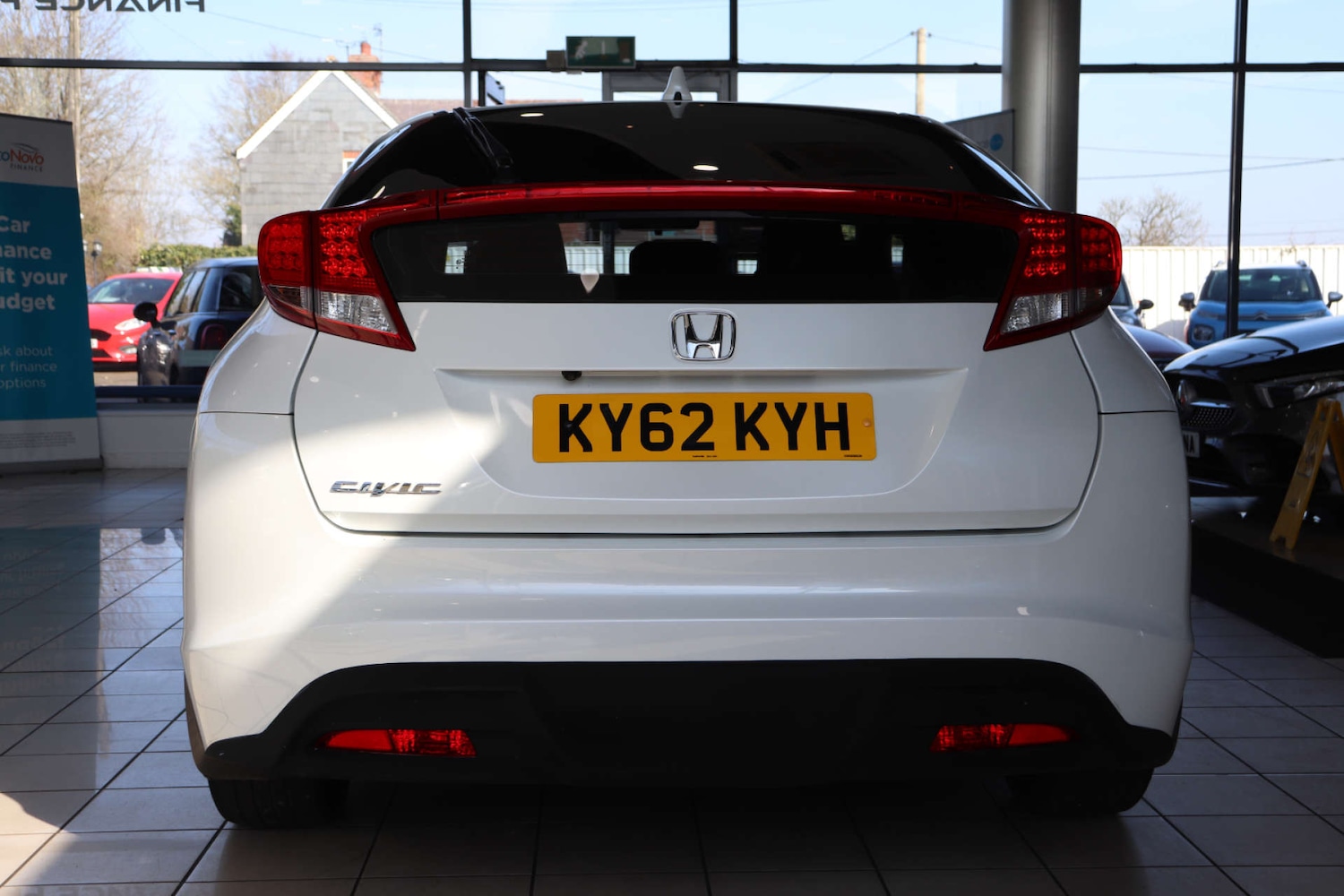 Used Honda Civic 2012 for sale - 78078341: Photo 7