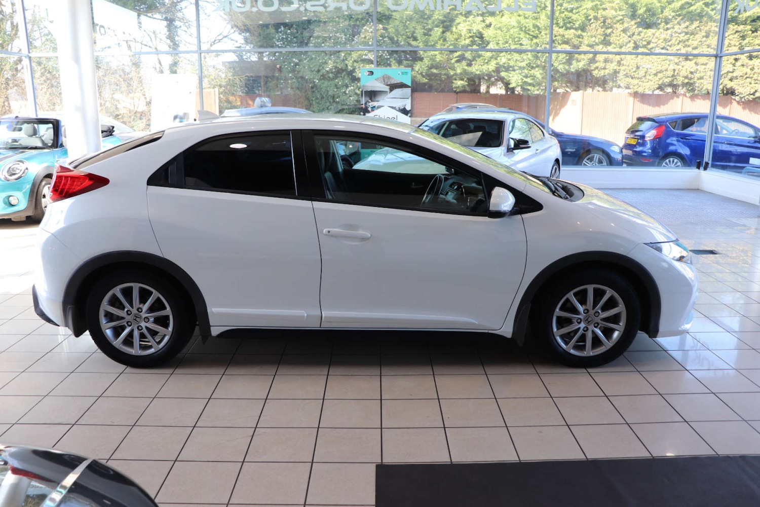 Used Honda Civic 2012 for sale - 78078341: Photo 9