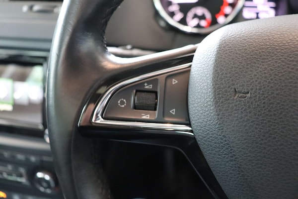Used Skoda Yeti 2015 for sale - 76277531: Photo 44