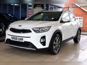 Used Kia Stonic 2019 for sale - 76577472: Photo
