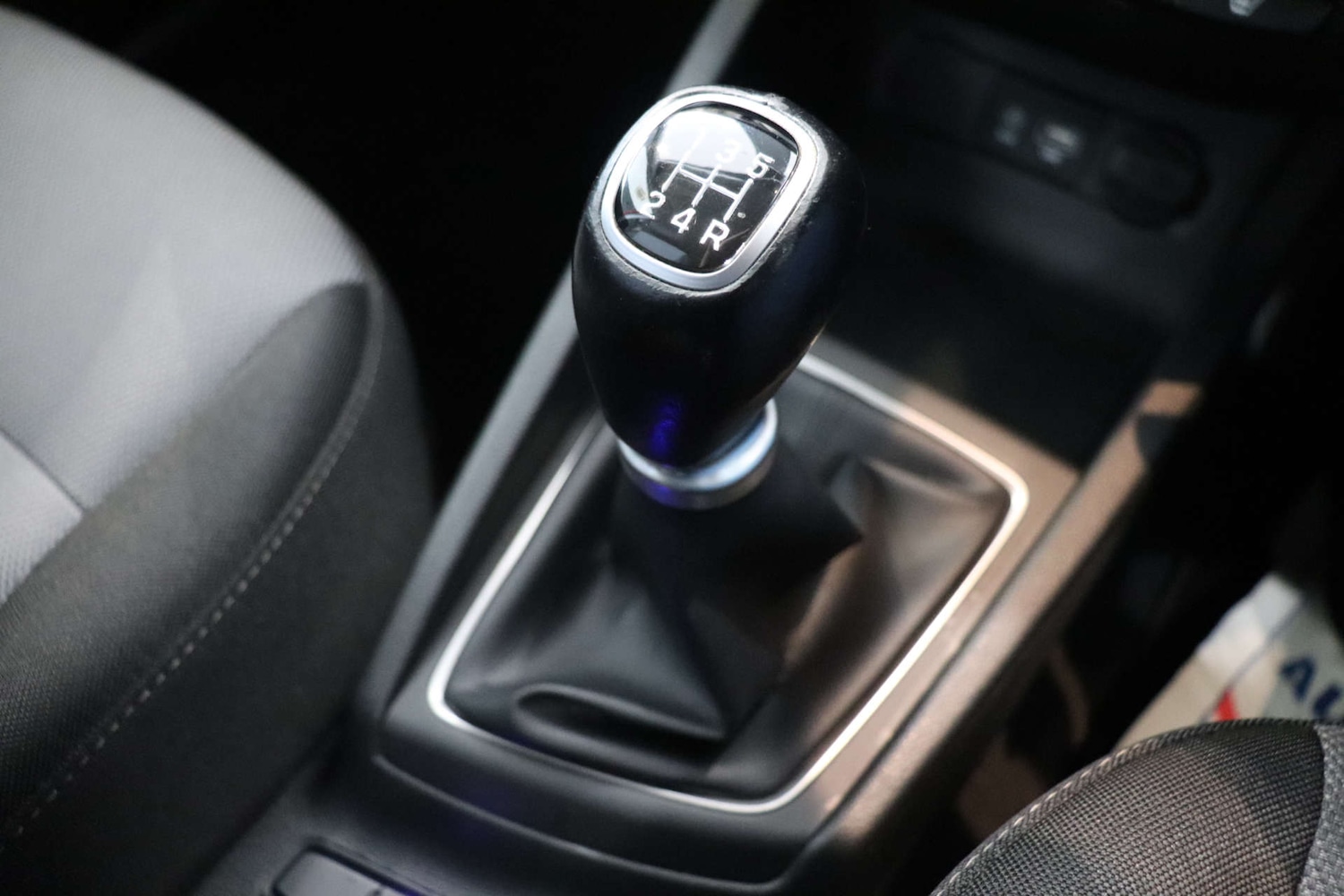 Used Hyundai i20 2017 for sale - 77326132: Photo 50