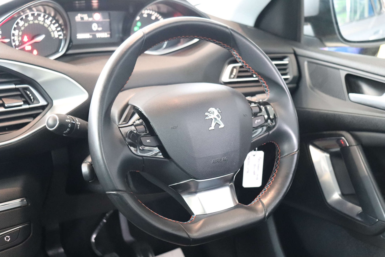 Used Peugeot 308 2020 for sale - 76453814: Photo 16