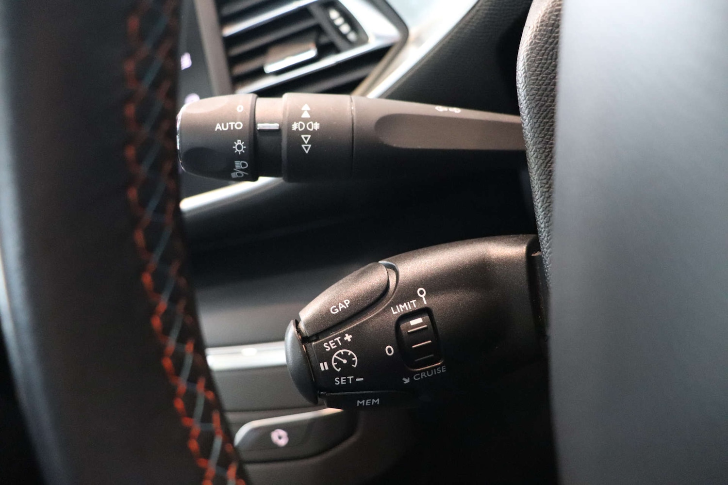 Used Peugeot 308 2020 for sale - 76453814: Photo 53