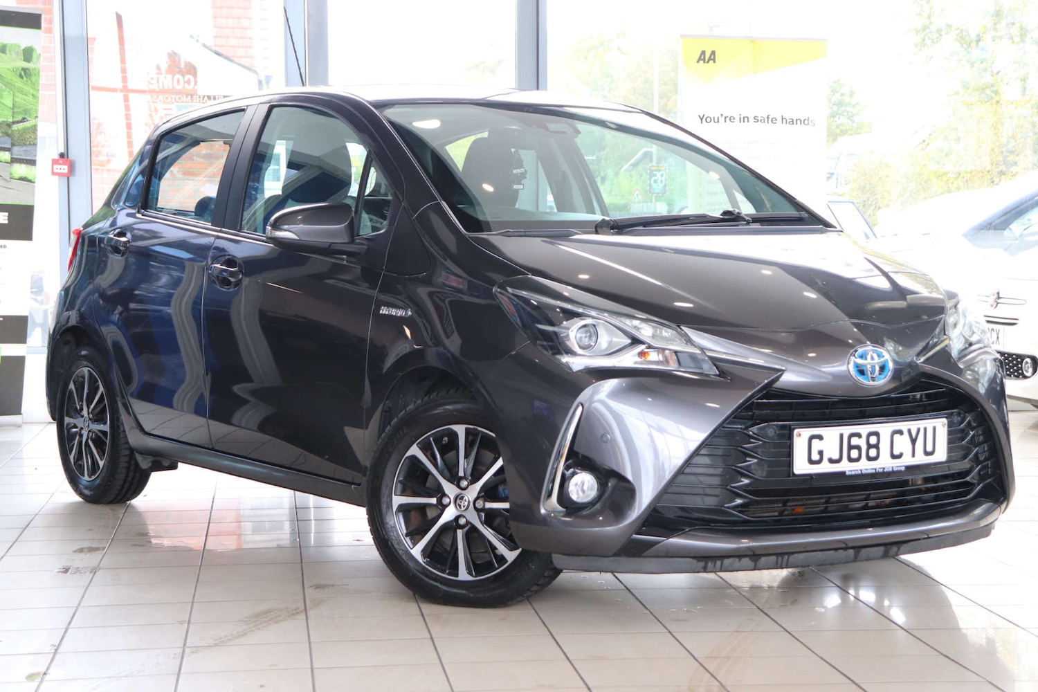 Used Toyota Yaris 2018 for sale - 76600596: Photo 1