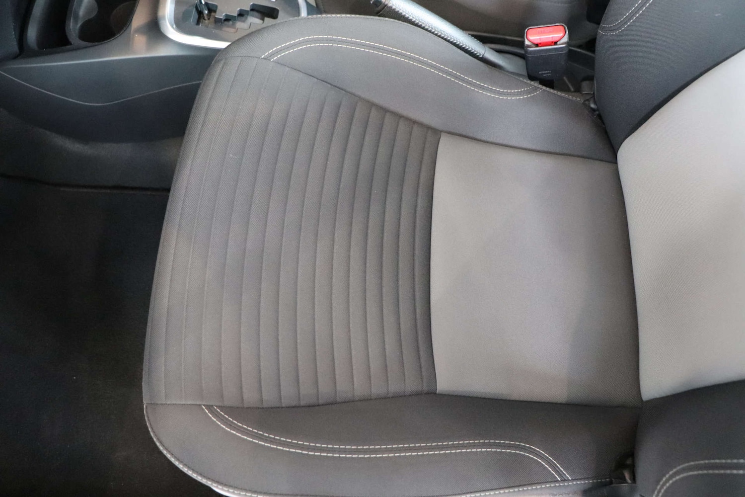 Used Toyota Yaris 2018 for sale - 76600596: Photo 38