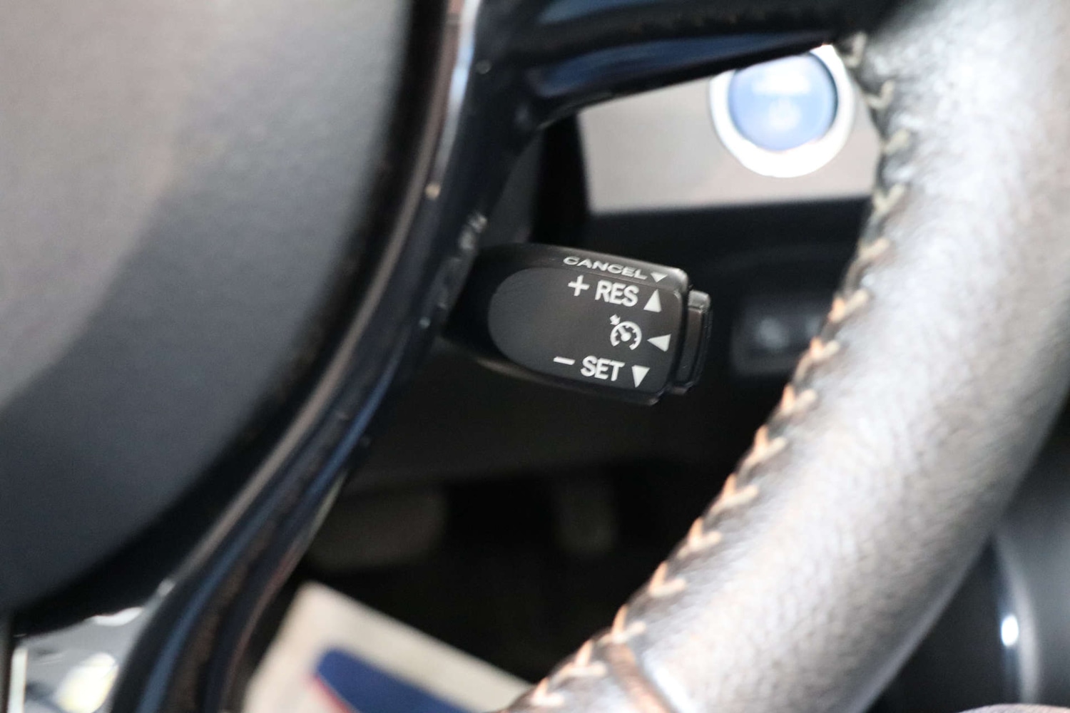 Used Toyota Yaris 2018 for sale - 76600596: Photo 53