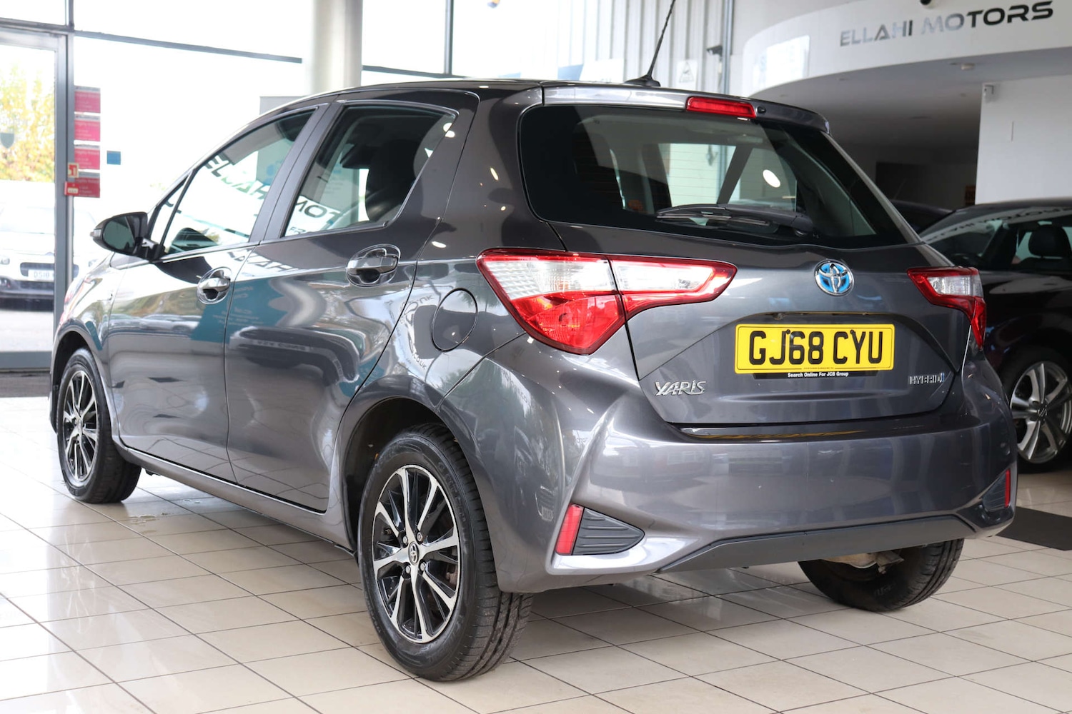 Used Toyota Yaris 2018 for sale - 76600596: Photo 6